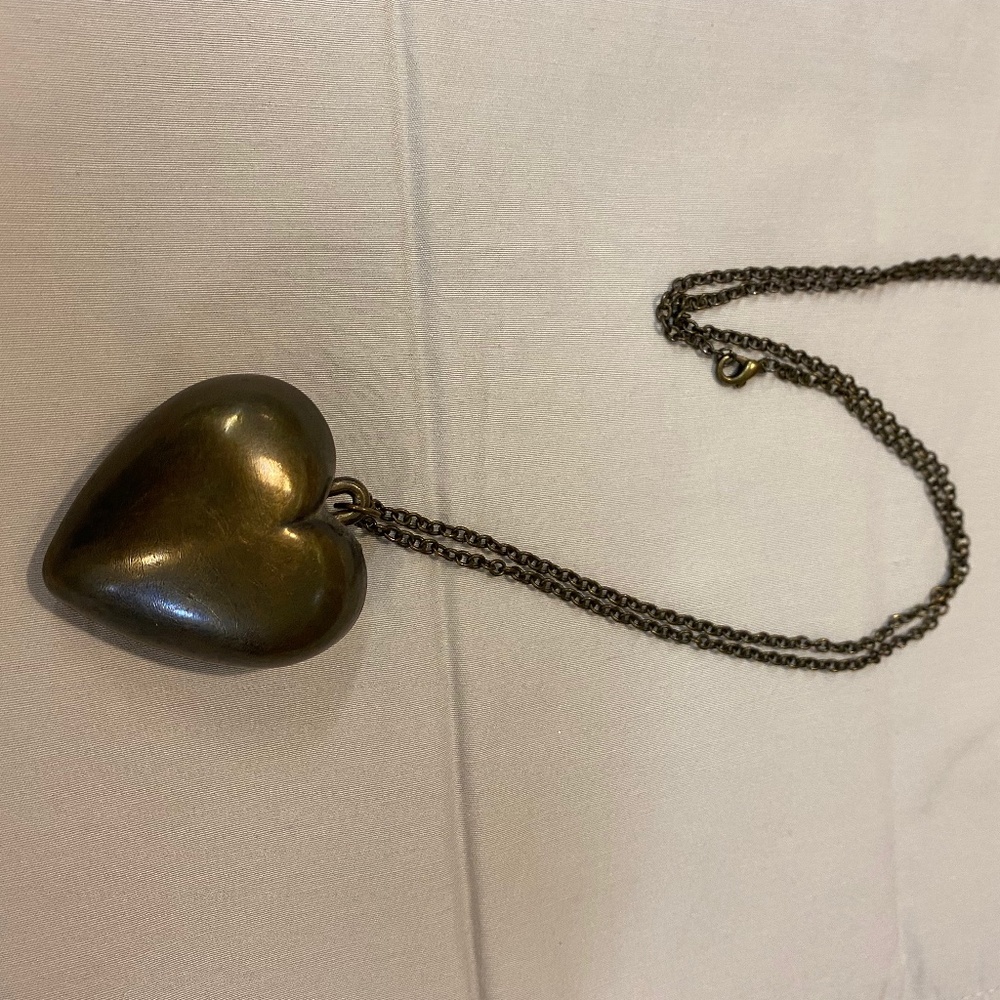 HEART PENDANT